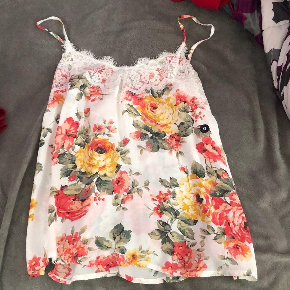 Abercrombie Lace BRAND NEW blouse
